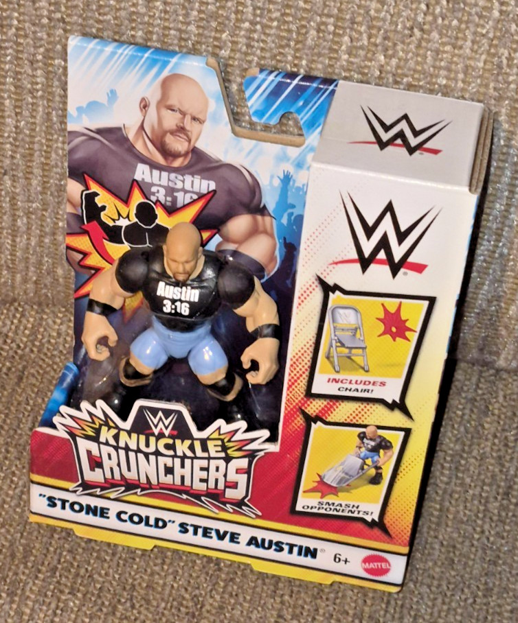 WWE Stone Cold Steve Austin action figure Knuckle Crunchers 2025 sigillato serie 2