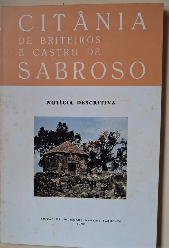 Livro "Citânia de Briteiros e Casteo de Sabroso" 1990