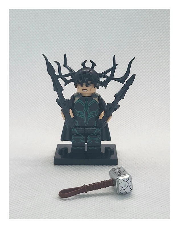 Personnage type Lego – Hela (Lego-style Character – Marvel / MCU – Hela)