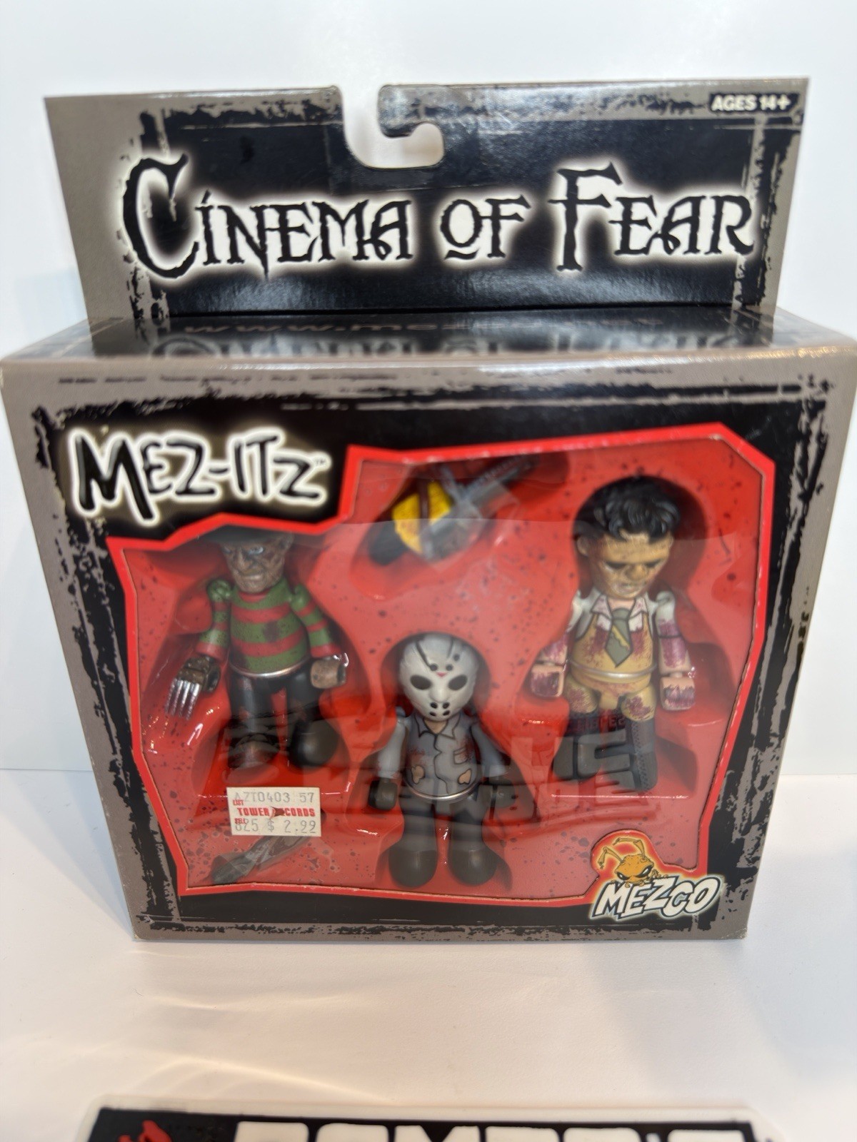 NEW! MEZCO 2002 CINEMA OF FEAR MEZ-ITZ FREDDY JASON LEATHERFACE Mini Figures NIB