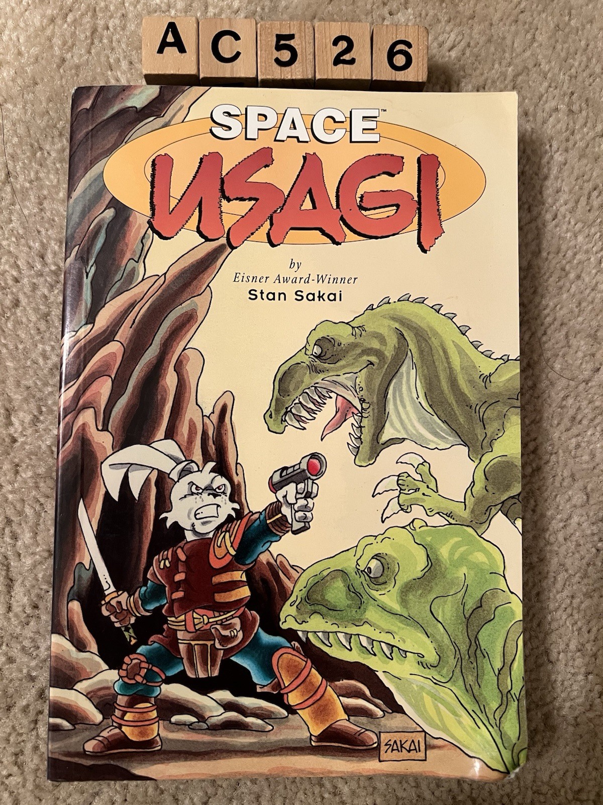 Space Usagi TPB Stan Sakai Dark Horse Comics 1998 danneggiato