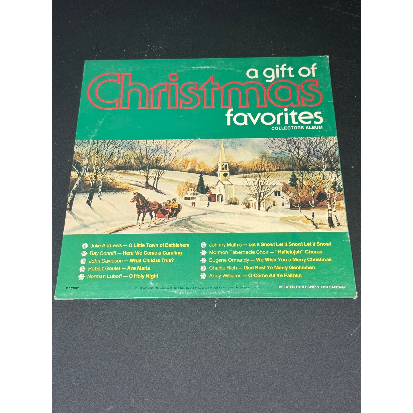 A Gift of Christmas Favorites Vinyl LP 1975 Safeway Collectors Album P 12962