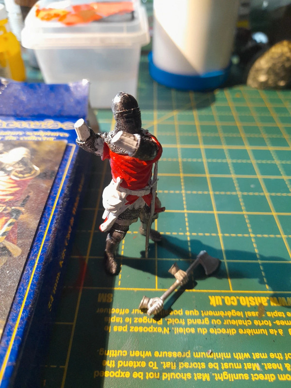 Miniatura in metallo bianco