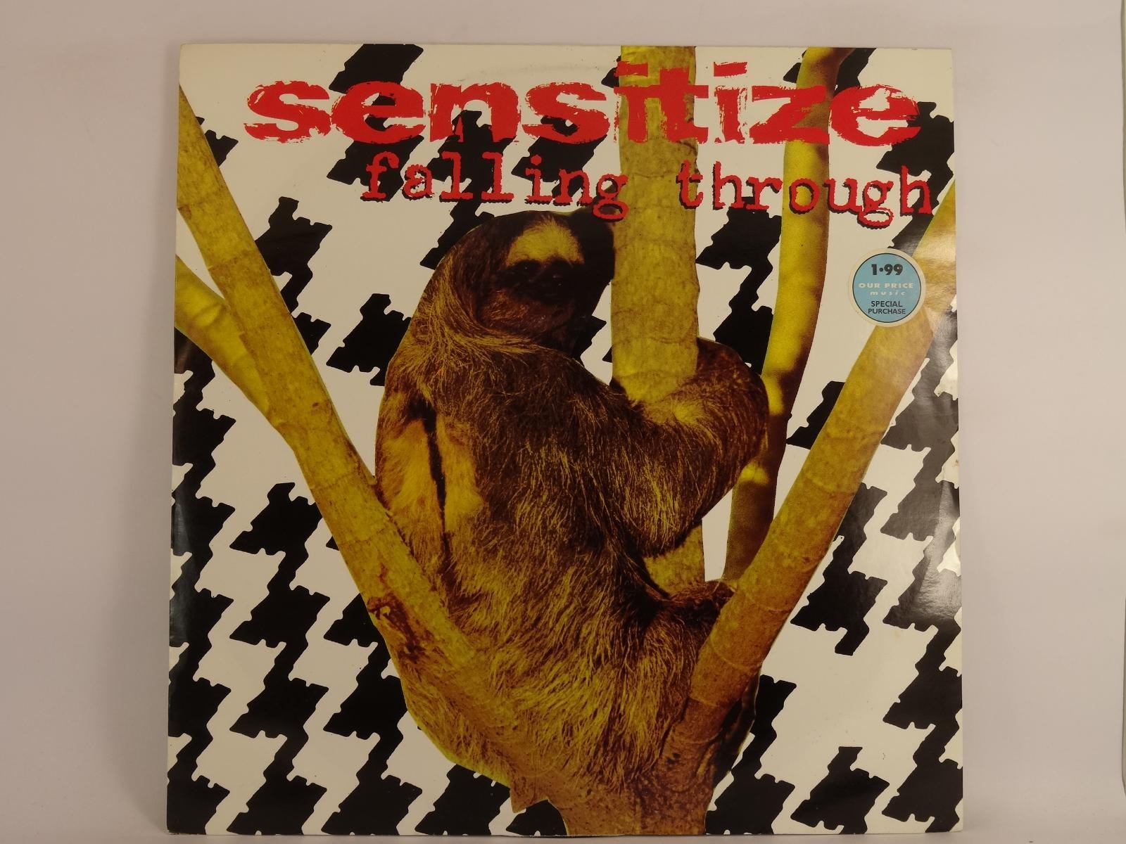 SENSITIZE FALLING THROUGH (157) 4 Track 12" Single including Picture Sleeve EMI