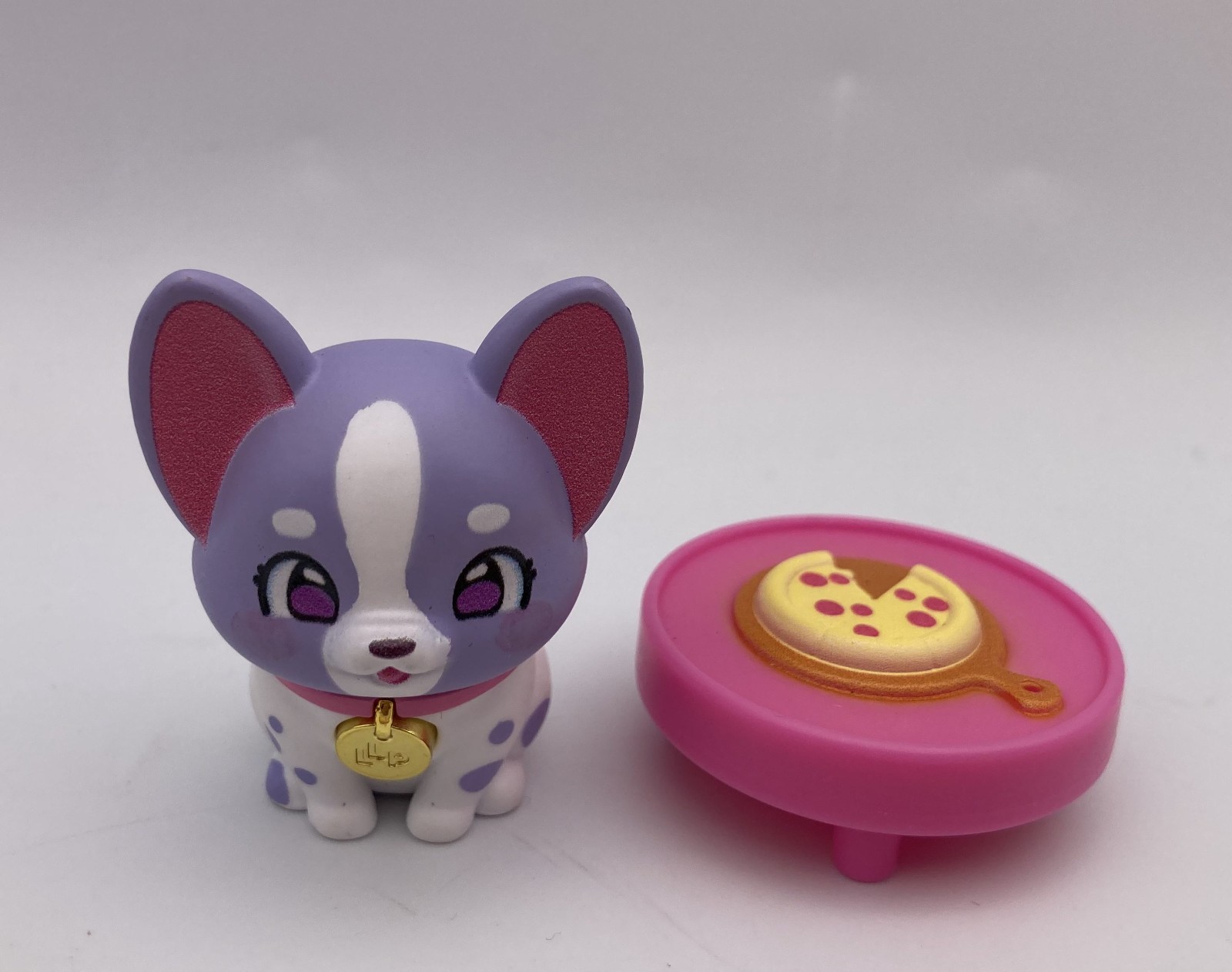 Little Live Pets Dog House FRENCHIE Bulldog Mama Miniature Figure Pizza Table