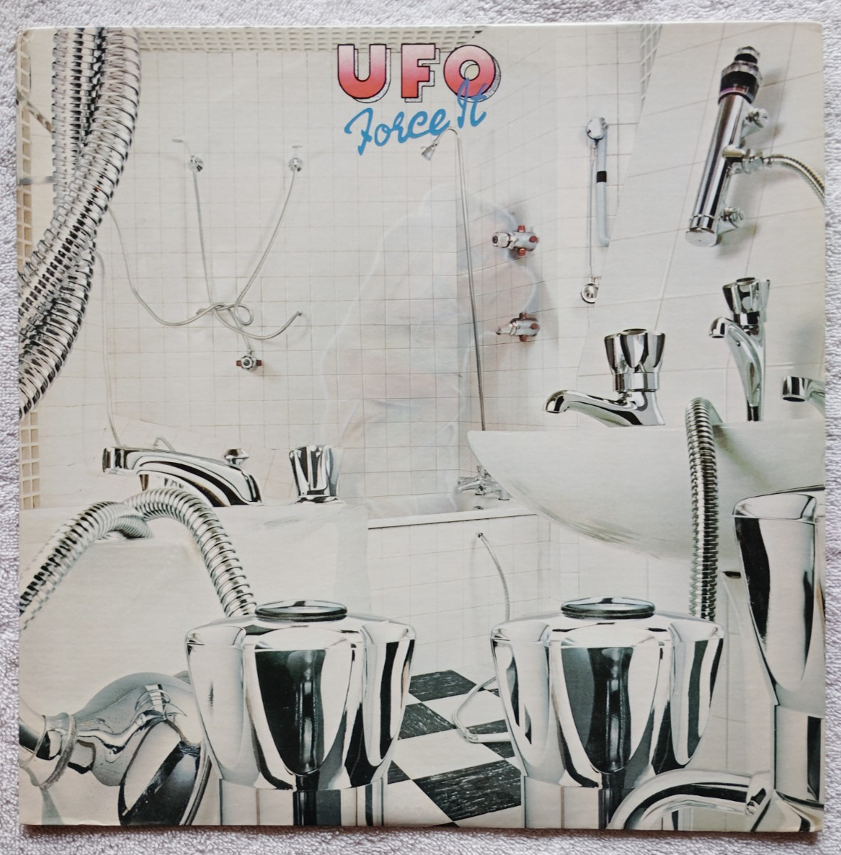 NM UFO "FORCE IT" LP VINYL SANTA MARIA PRESSING 1975 CHR 1074