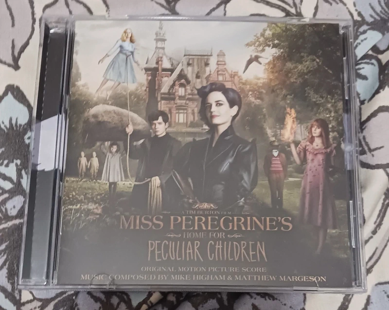 CD Miss Peregrine, BO