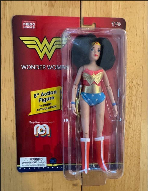 Modellino Wonder Woman Mego 8 pollici nuovo 2020 DC Comics WGSH