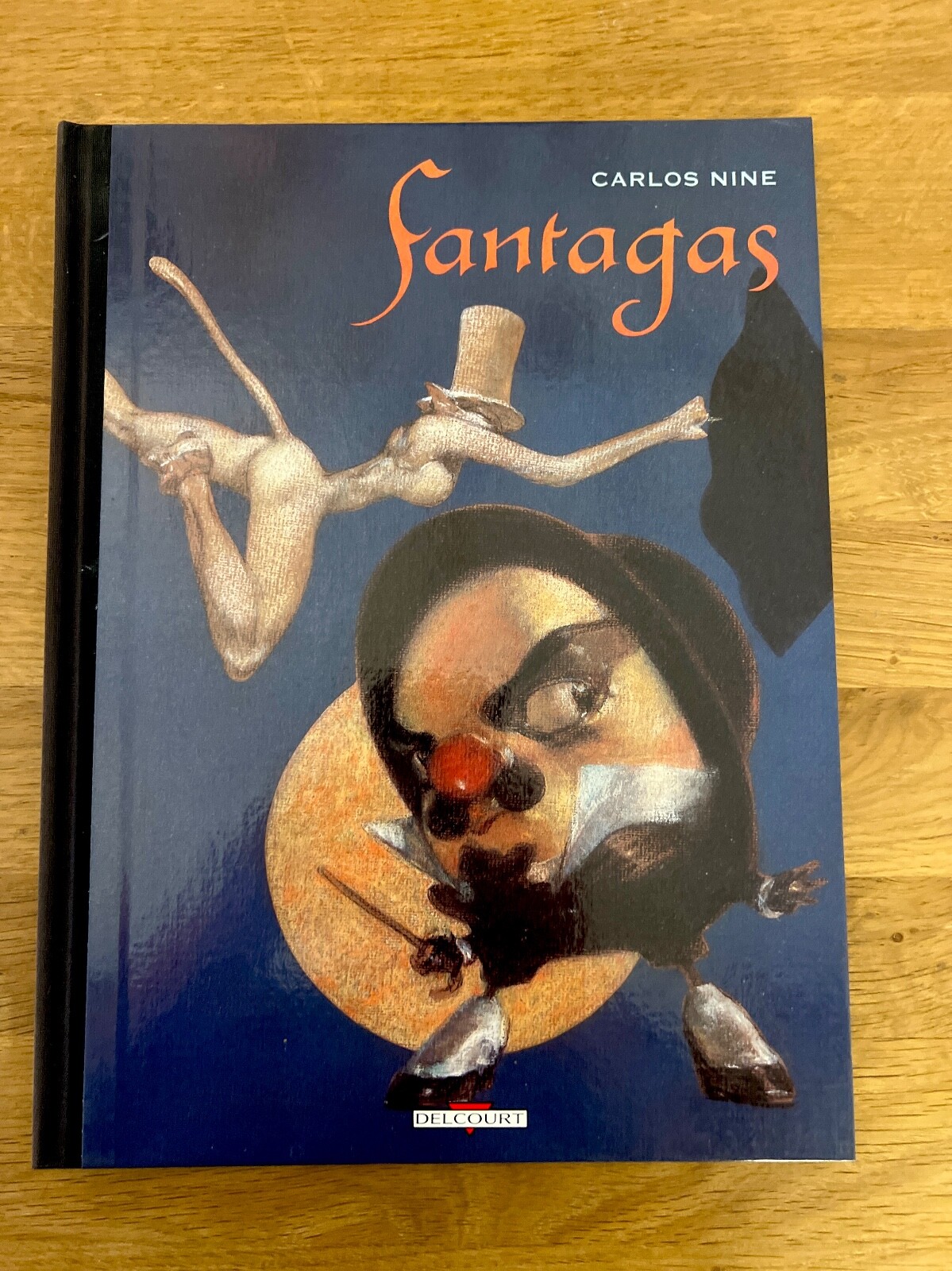 FANTAGAS  Edition Originale  Carlos Nine  DELCOURT Bande dessinées