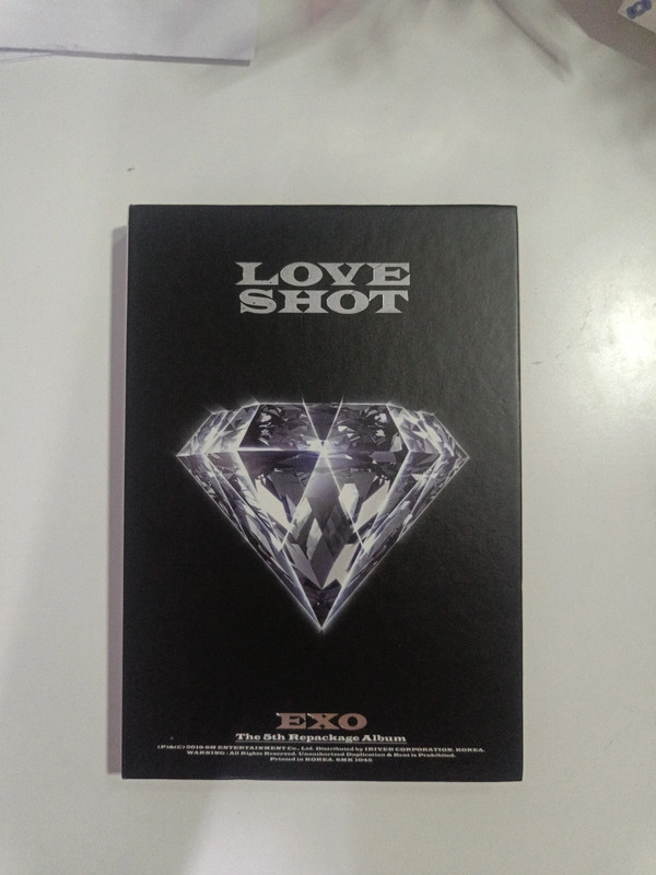 EXO Love Shot