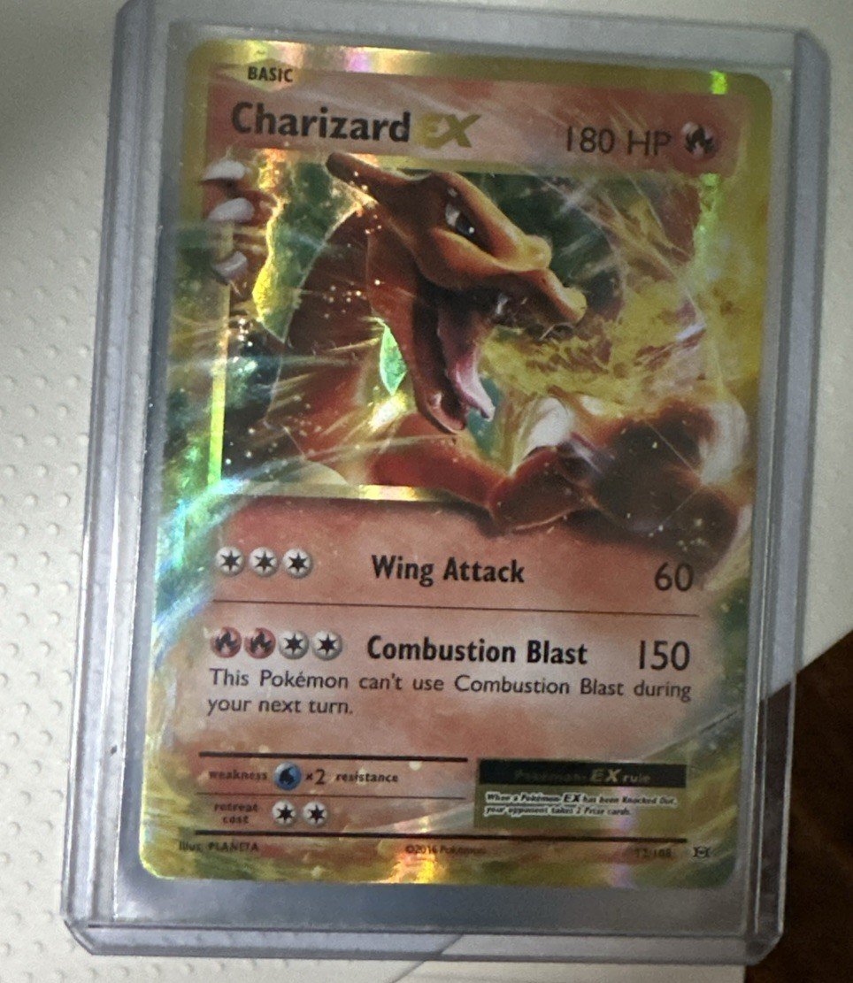 2016 Pokemon TCG Charizard EX 12/108 Evolutions Ultra Rare Holo 180 HP