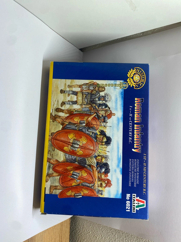 scatola soldatini italeri roman infantury n. 6012 scala 1:72