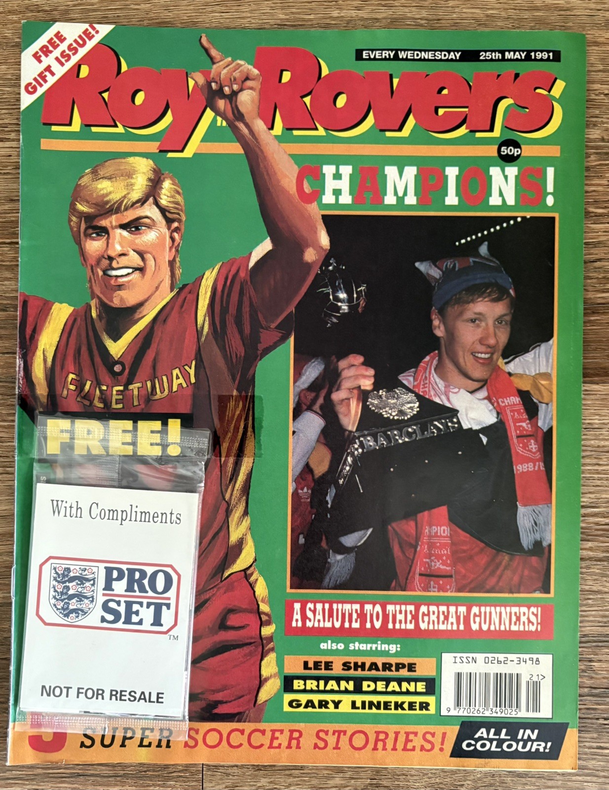 Roy Of The Rovers  -25th May 1991 - New Sealed England Pro Set Free Gift