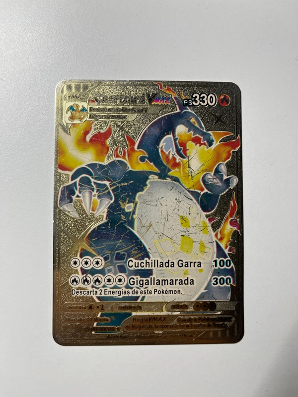 Carta pokemon de metal