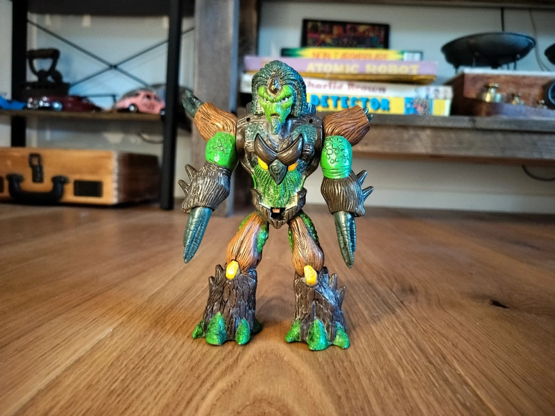 Gormiti action figure giant