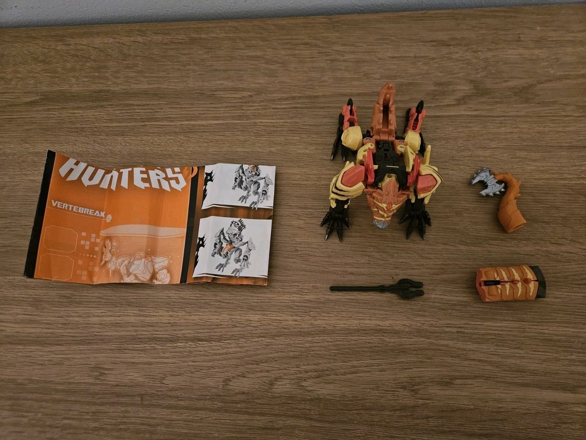 Transformers Prime. Beast Hunters Deluxe Class Vertebreak. 100% Complete.