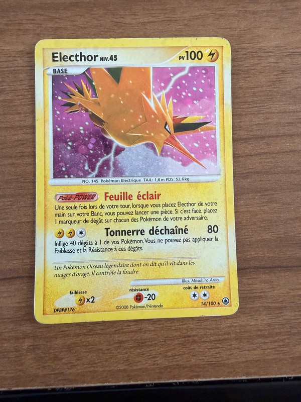 Electhor  14 / 100 Rare Holographique