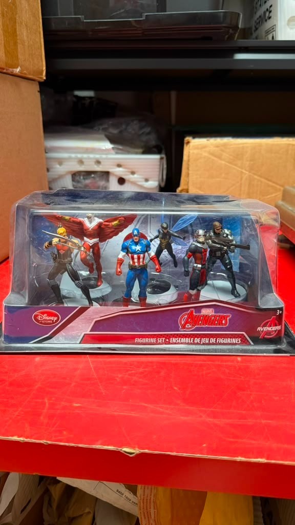 Avengers Figurine Set