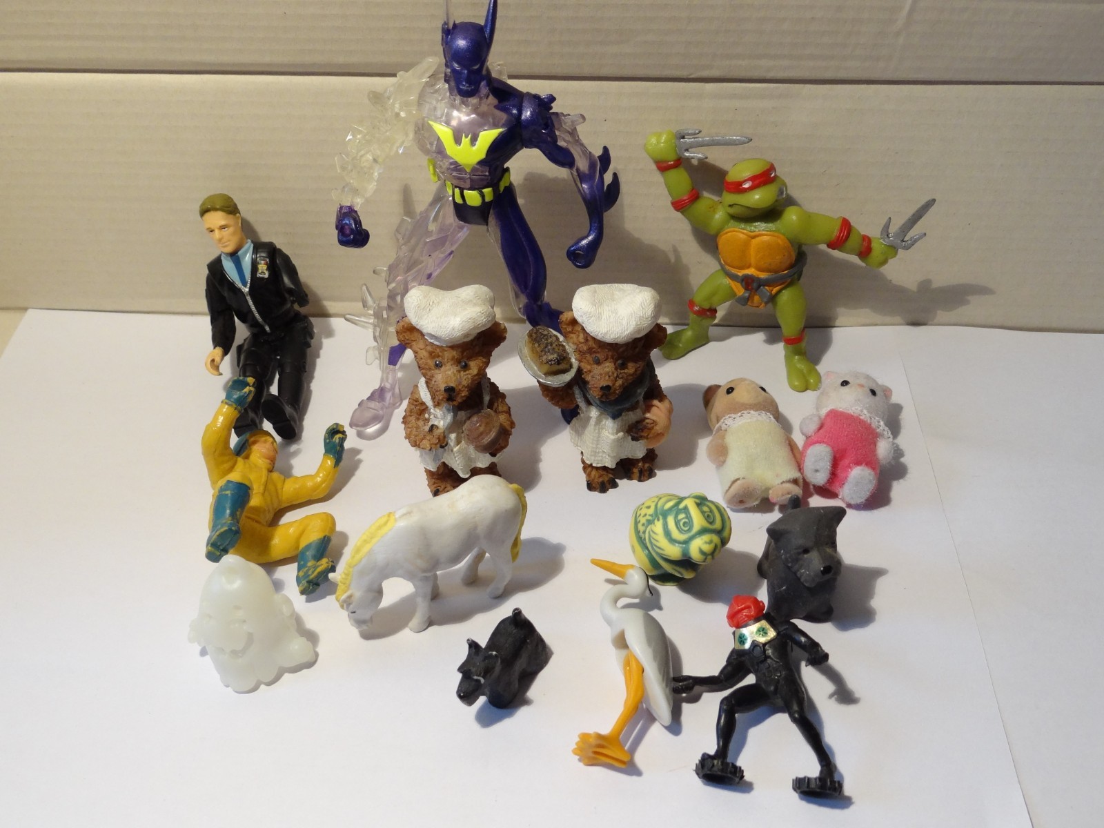 lotto 15 figurine giocattoli