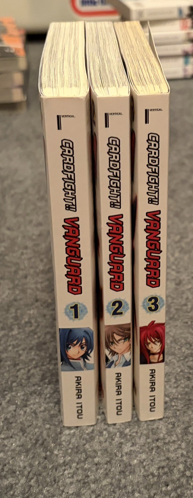 Cardfight!! Vanguard Volumi 1-3! Tutte le carte incluse! Manga verticale