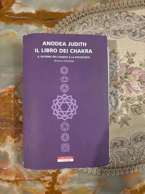 Il libro dei chakra di Anodea Judith
