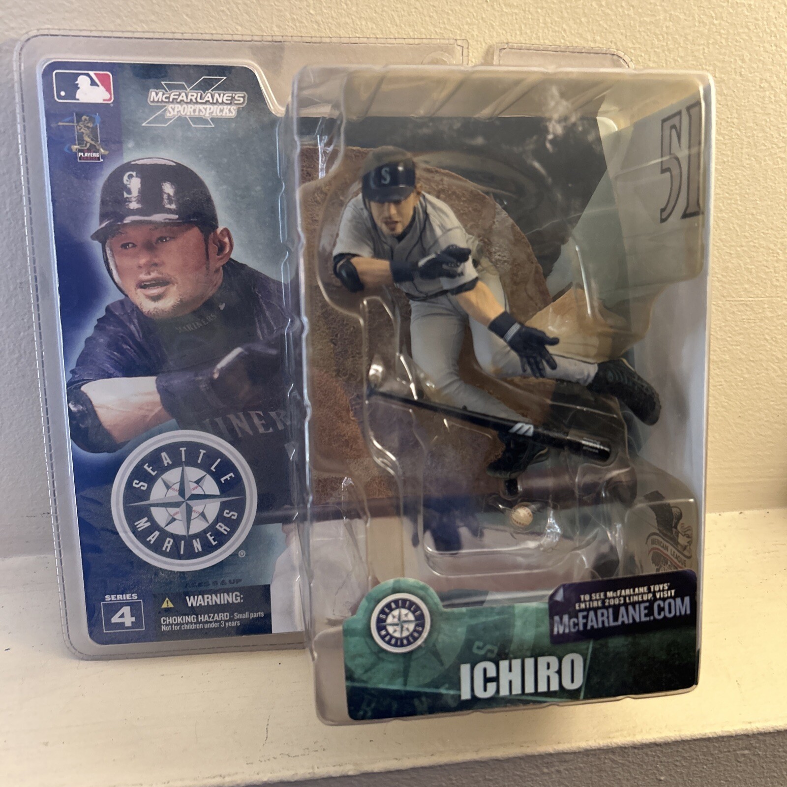 Ichiro McFarlane Action Figure Series 4 Seattle Mariners MLB 2003 Grey Variant