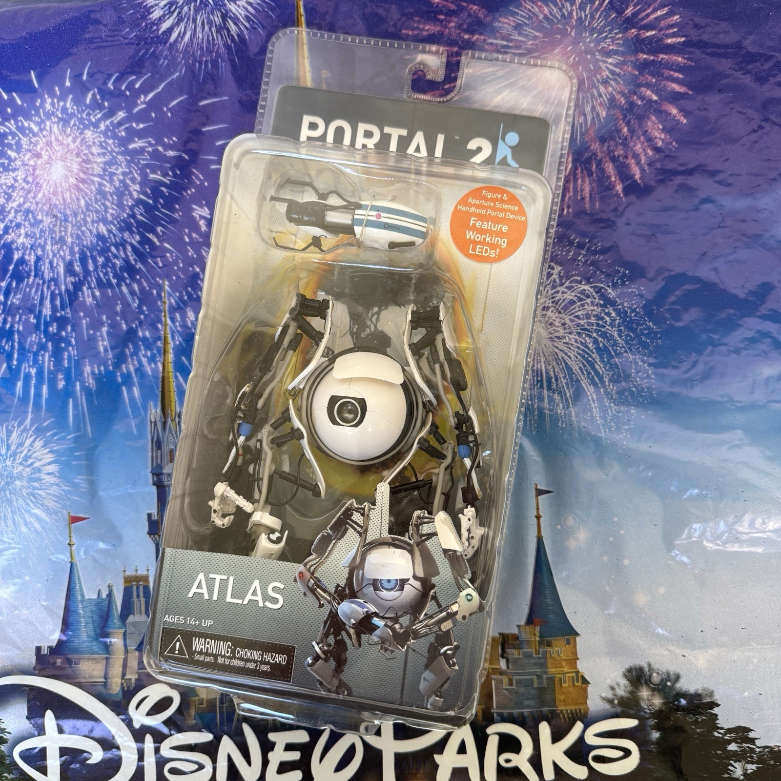 Neca Toys Games Portal 2 Atlas 7" Deluxe Action figure Brand New Sealed
