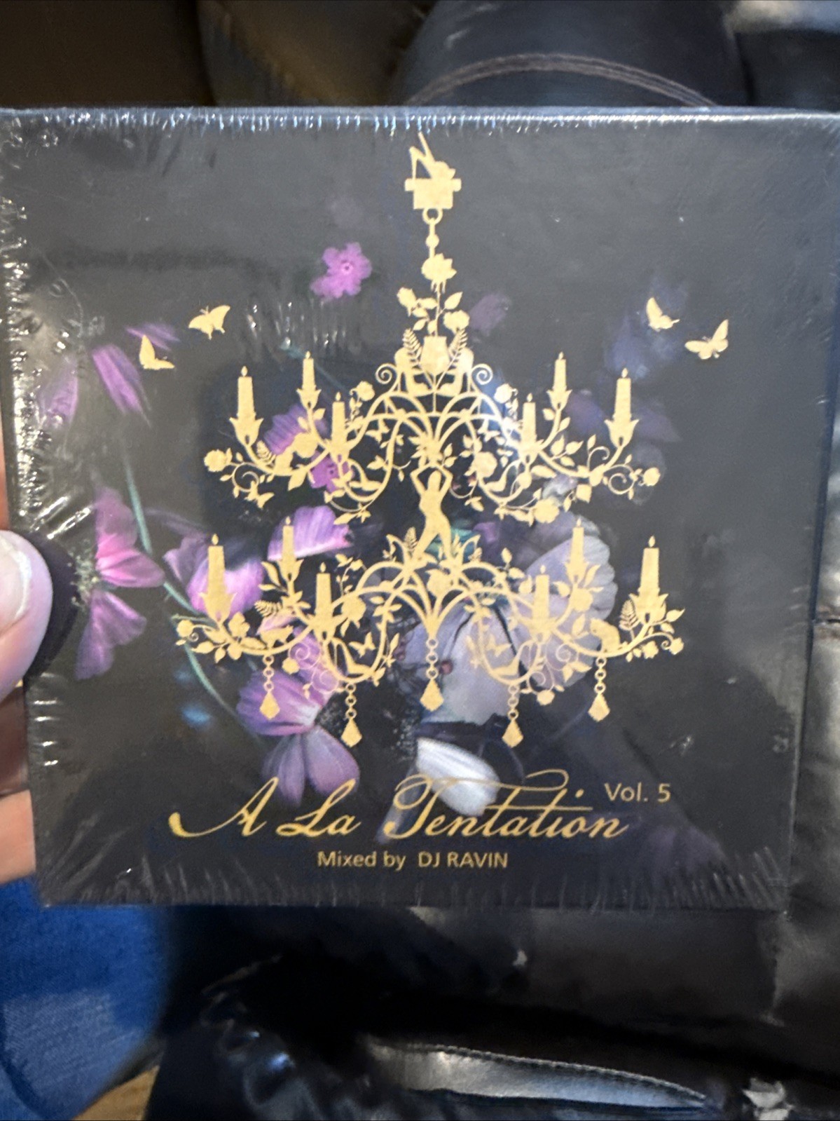 A la Tentation Vol 5 Mixed By Dj Ravin 