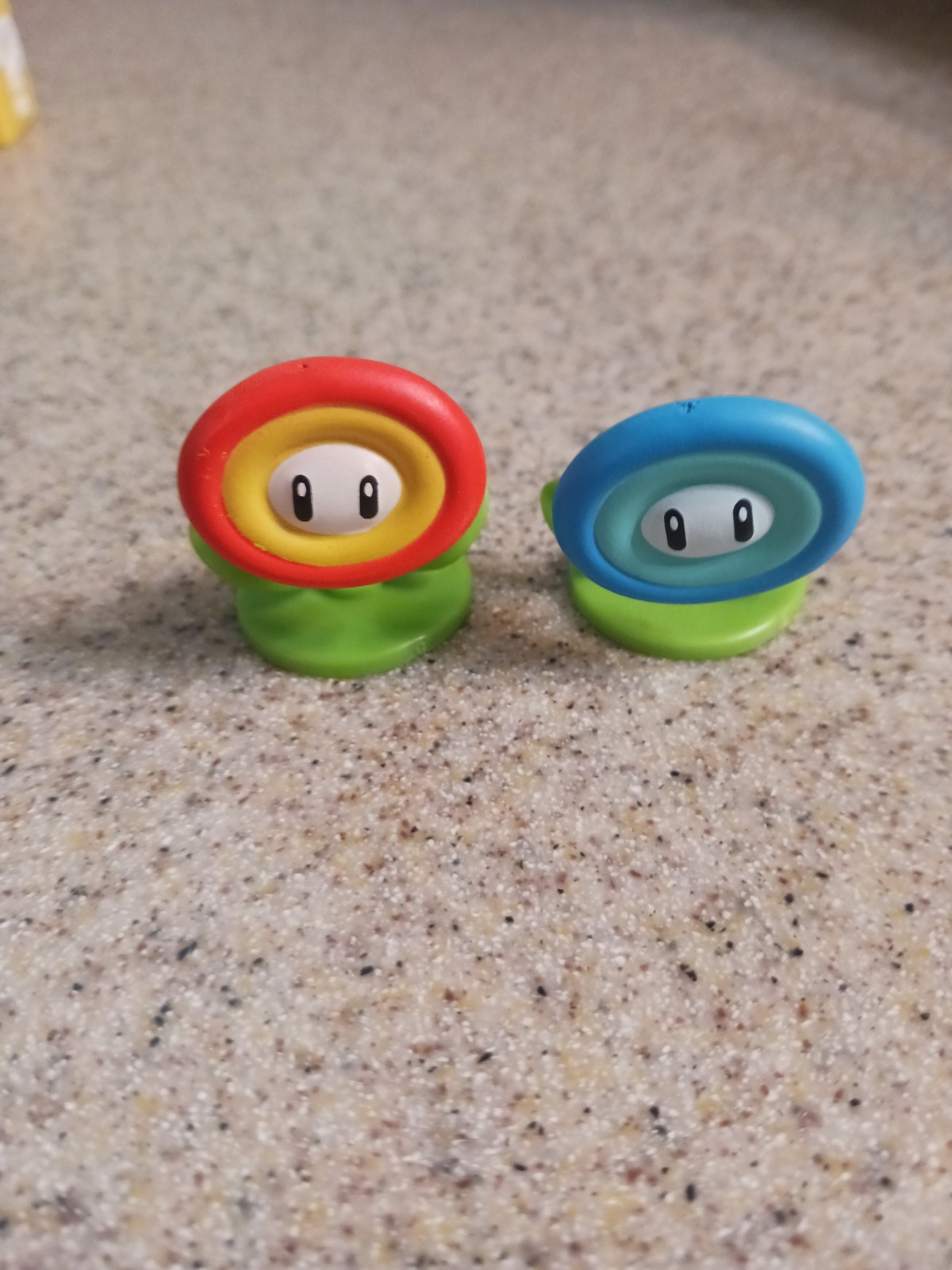 Set 2 Jakks Pacific World of Nintendo Super Mario 2" FIRE & ICE FLOWERS