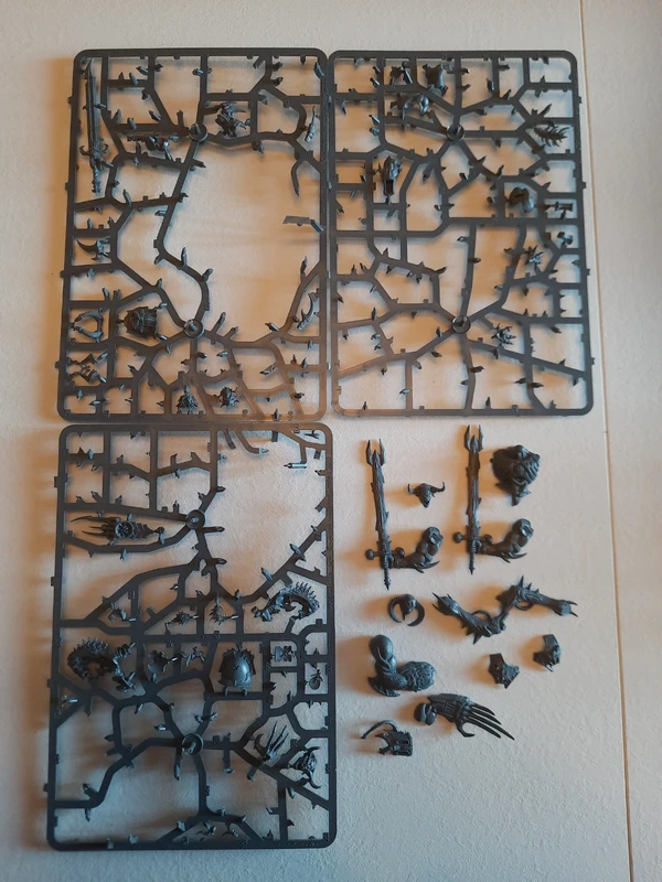Warhammer Demon Prince bits