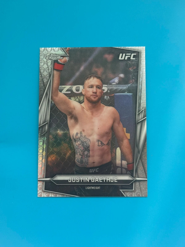 2026 Topps Chrome UFC Justin Gaethje #39 Glove Logo Refractor Topps