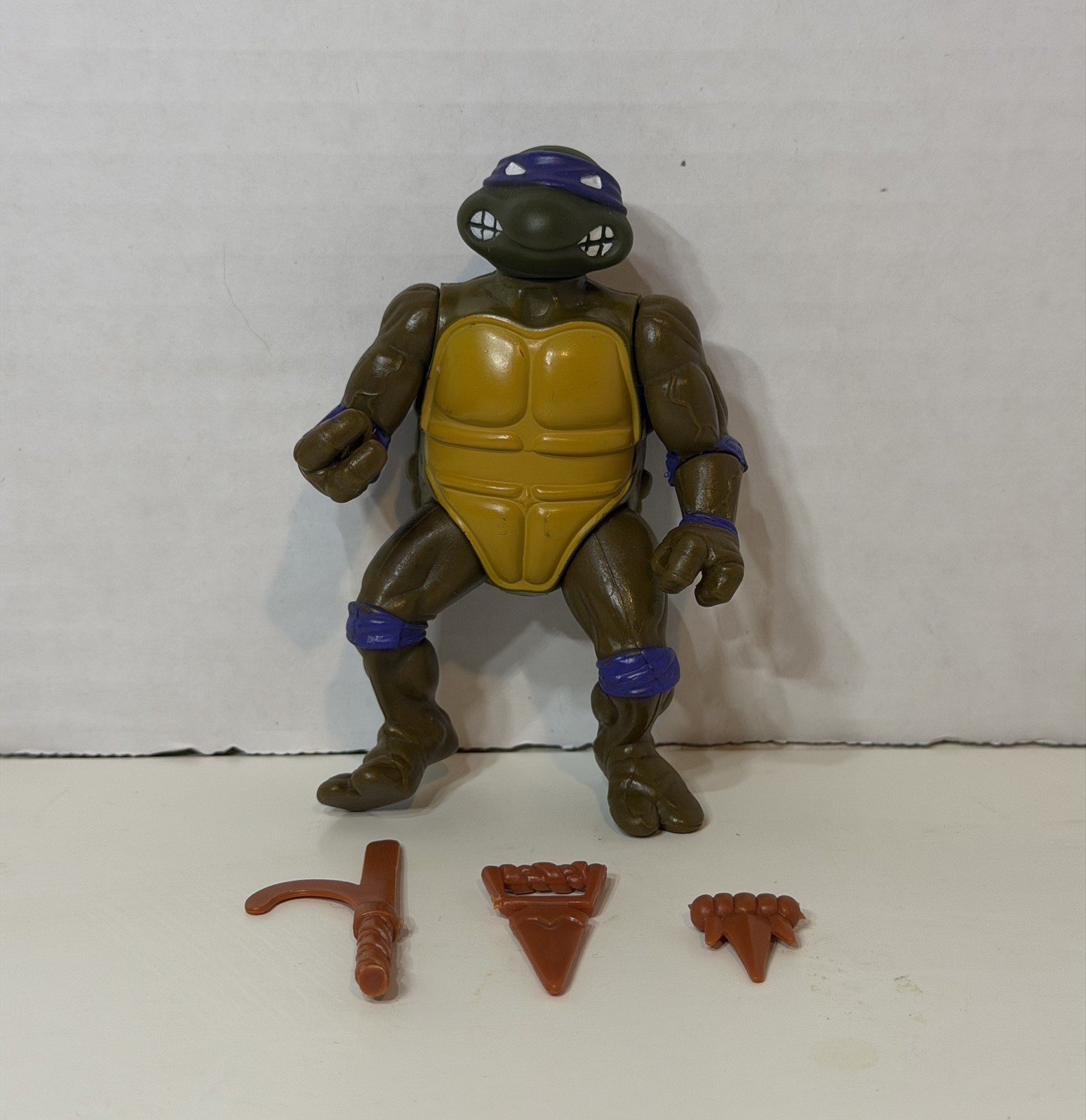1988 DONATELLO TMNT Playmates Soft Head Ninja Turtles Action Figure w/ Accesor..