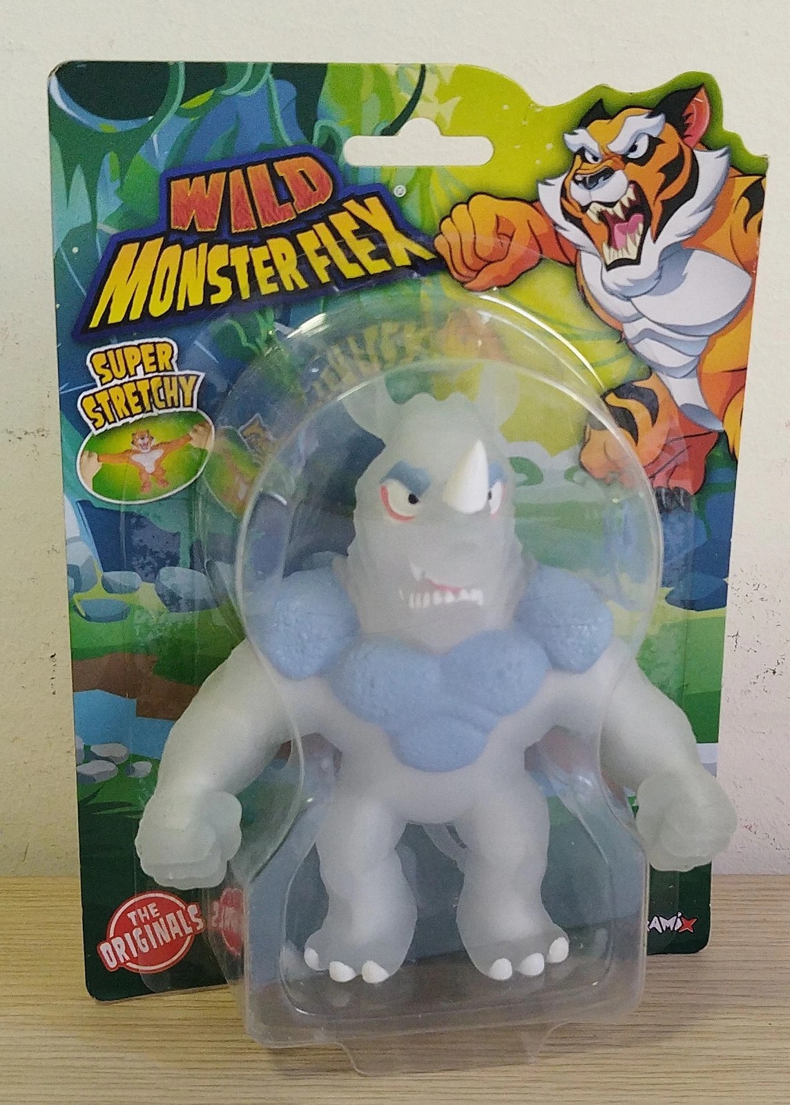 Wild Monster Flex Rhynox Super Stretchy Figure Glow Dark Diramix