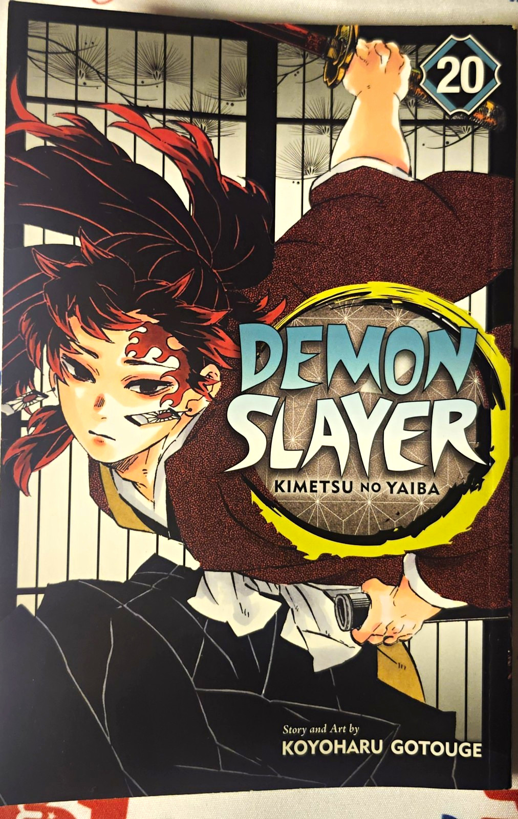 Demon Slayer: Kimetsu no Yaiba Vol. 20 TPB di Koyoharu Gotouge (VIZ)