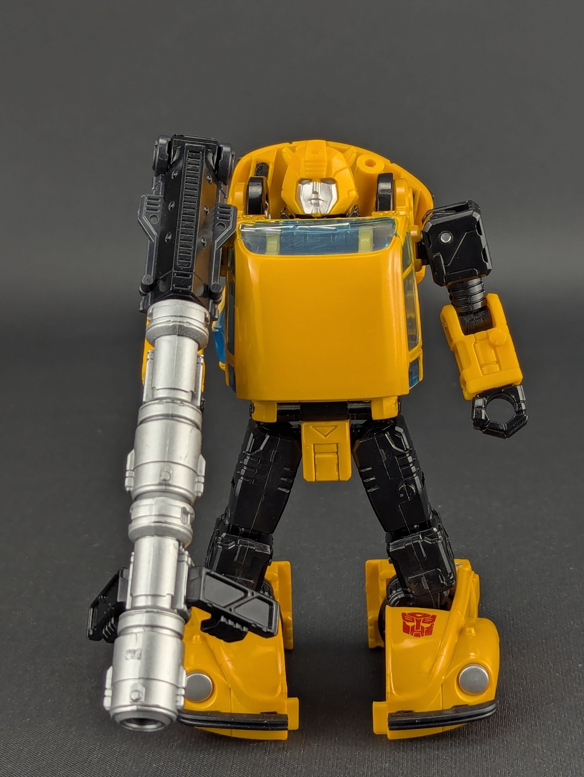 Transformers Netflix Bumblebee guerra completa per Cybertron WFC Earthrise Walmart