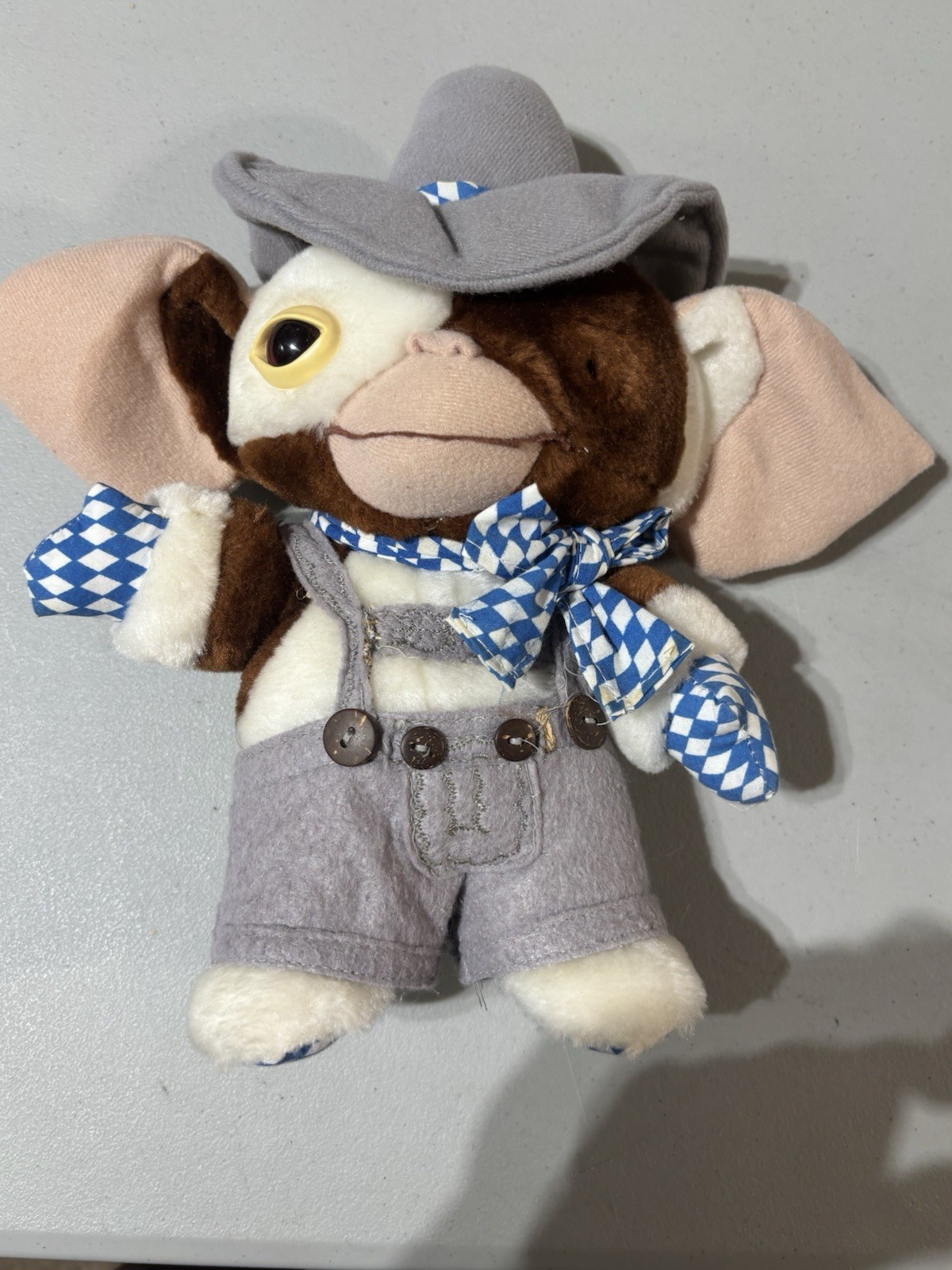 Gizmo in Lederhosen Gremlins 1995 plush bow tie Denmark Schelklingen Oktoberfest