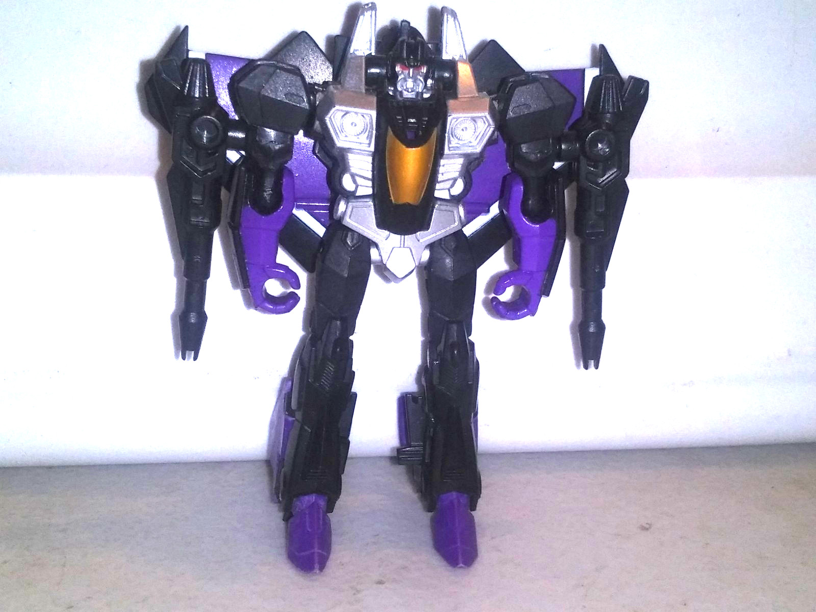 Hasbro Transformers Generations Combiner Wars CW Legends Skywarp completo