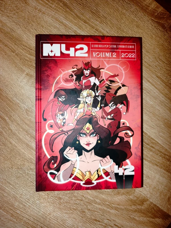 Livre M42 Volume 2 La culture geek au feminin popculture heroines beau livre tbe