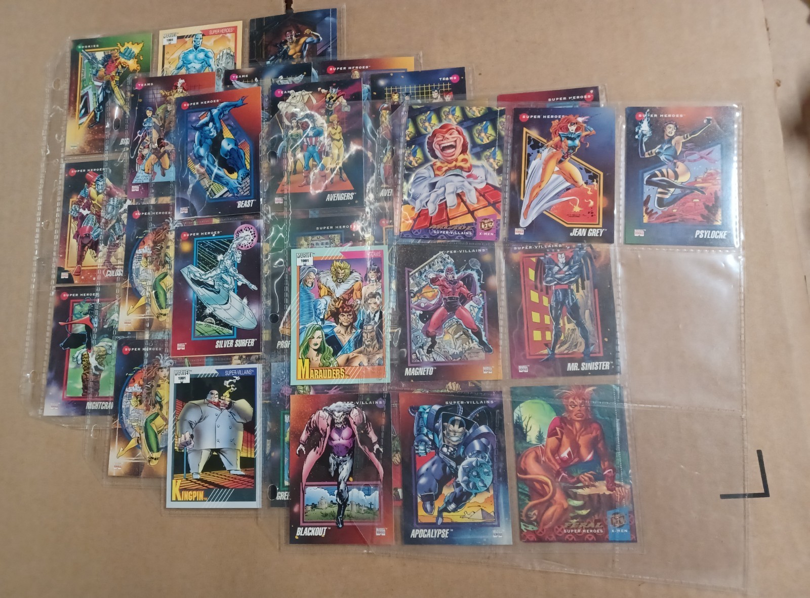 Lotto 38 carte collezionabili Marvel Impel, vari personaggi, vedi foto