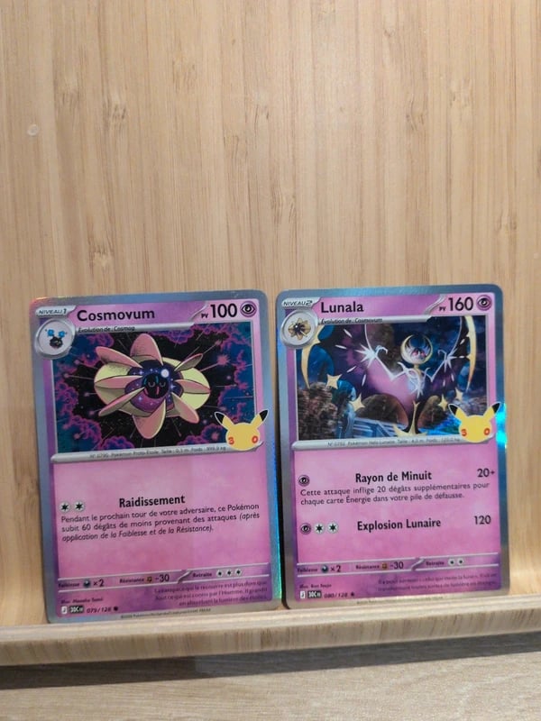 Carte Pokémon 30 lot cosmovum Lunala