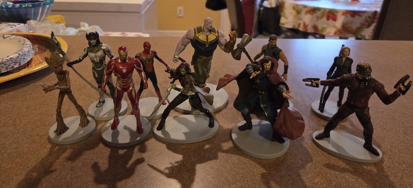 Disney Marvel Avengers Deluxe Infinity War set 10 pezzi