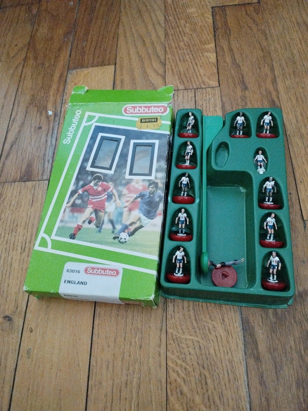 LW subbuteo. Equipe d'Angleterre. Ref 63016
