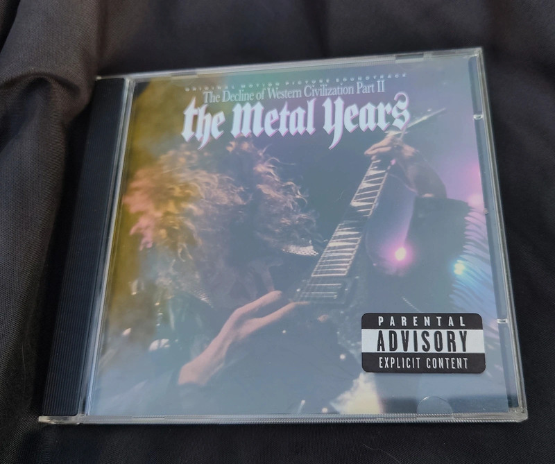 The decline of western civilización soundtrack