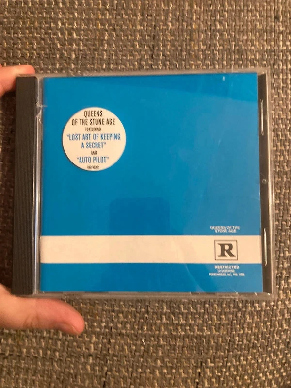 Cd queens of the stone age - restricted