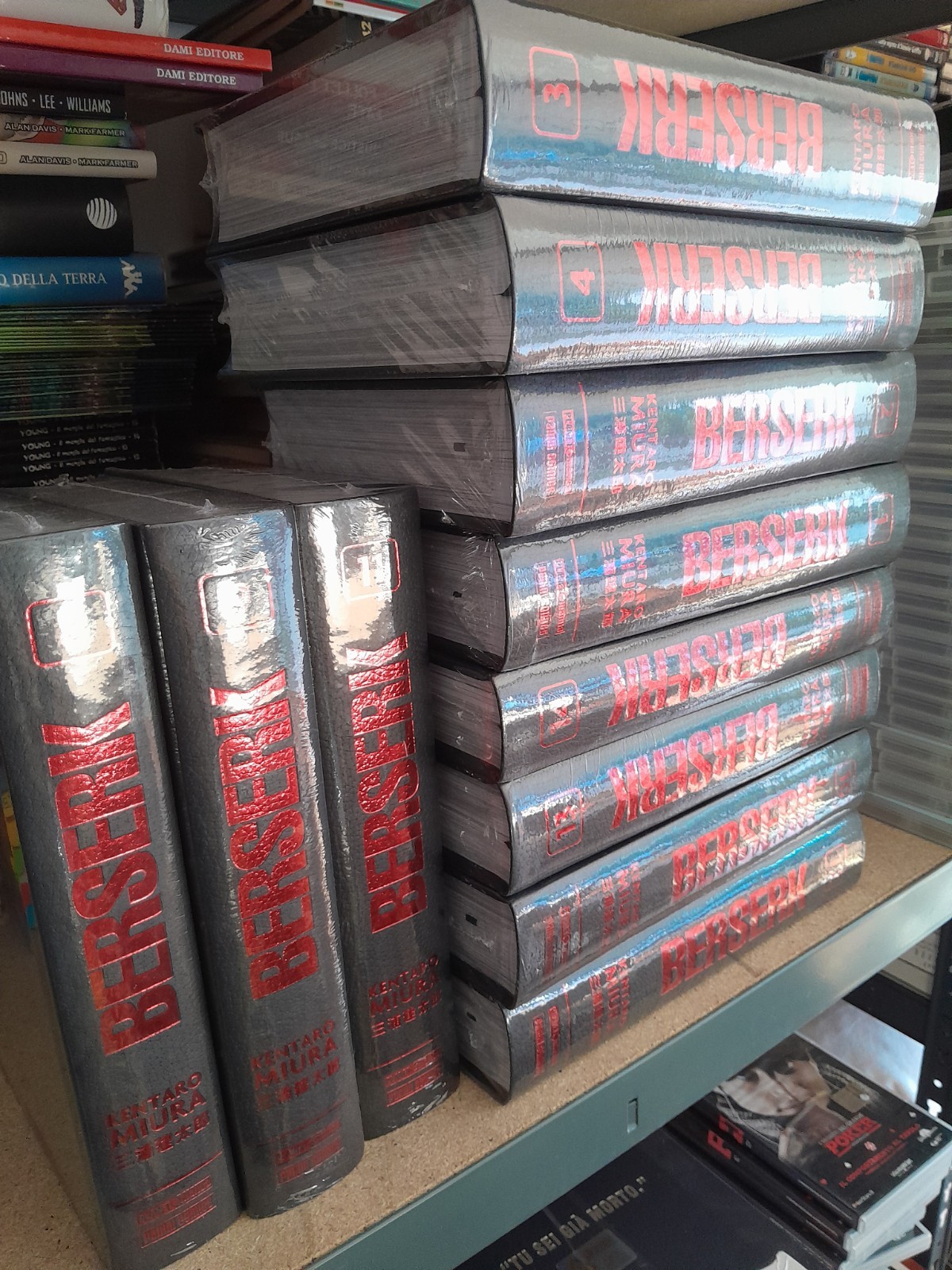 BERSERK DELUXE EDITION NUMERO 13-NUOVO SIGILLATO