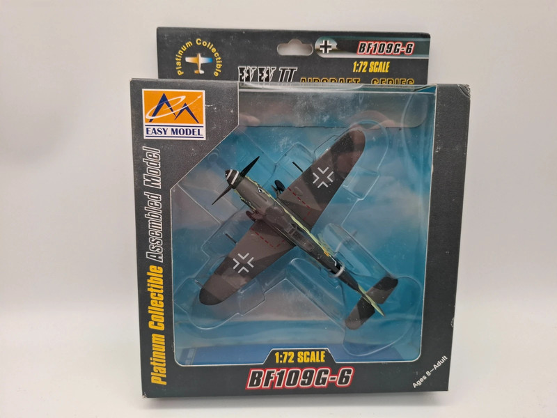 Easy model FW 190 D 9 DORA met doos
