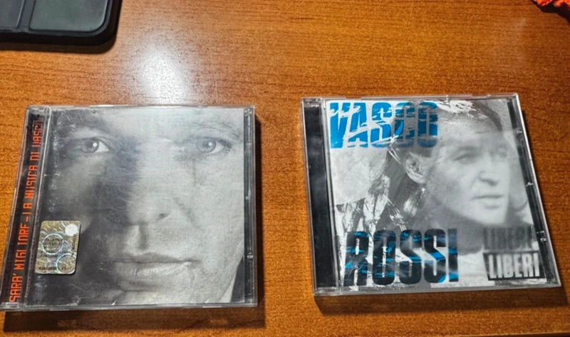 Vasco rossi lotto 2 cd liberi liberi e sara migliore doppio cd carosello emi