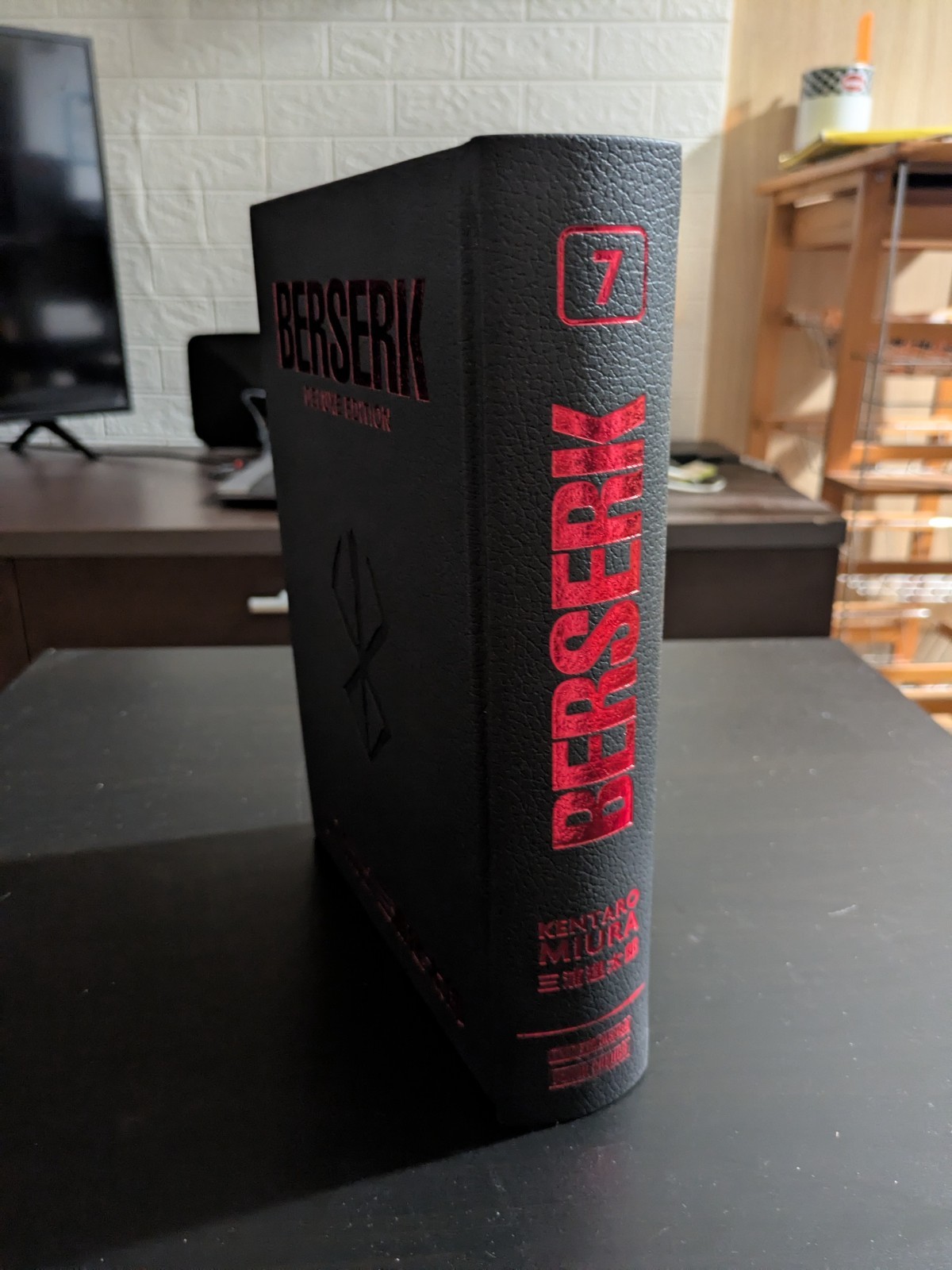 Berserk Omnibus 7 Manga Copertina rigida Edizione da collezione Kentaro Miura