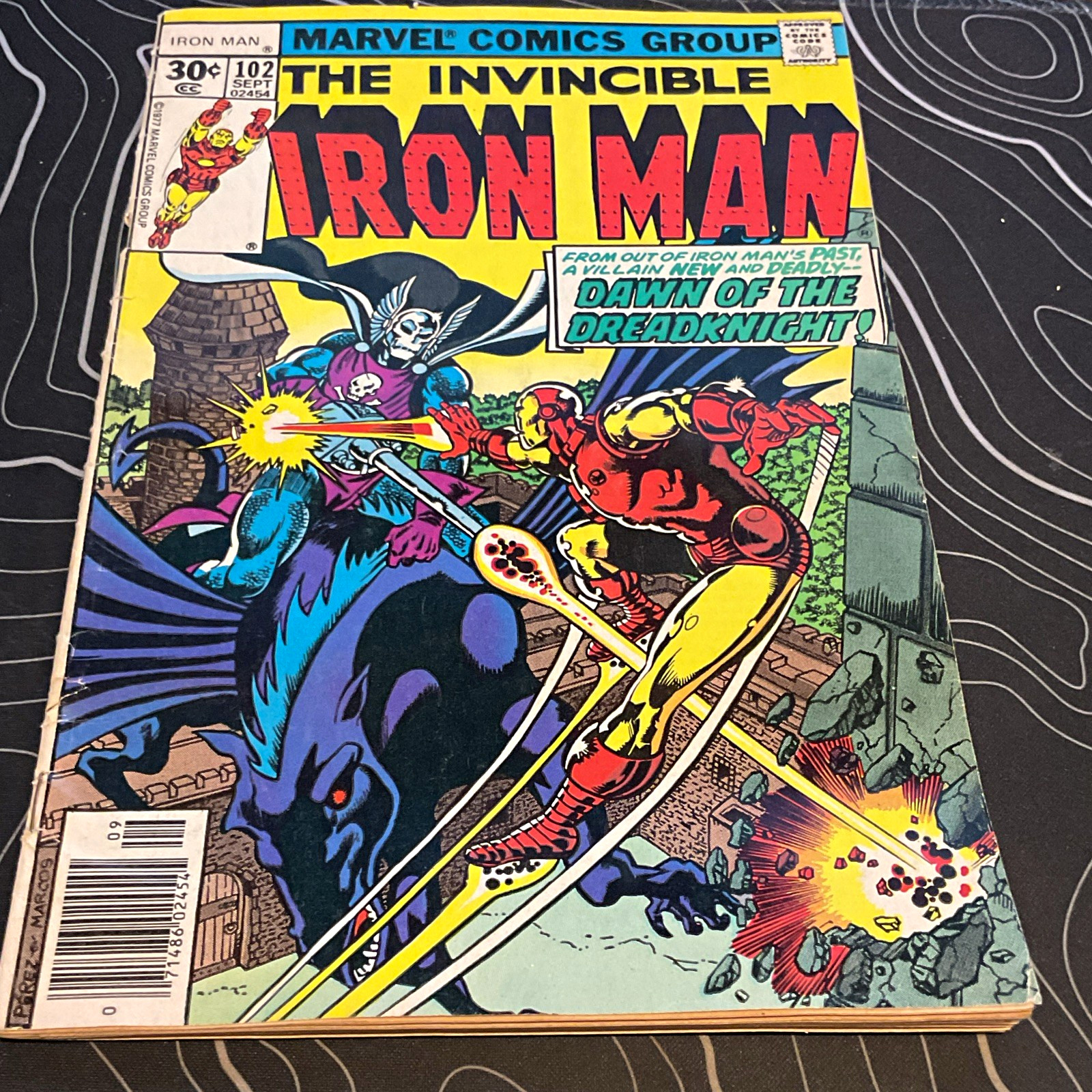 Marvel Comics L'invincibile Iron Man #102 (settembre 1977) Dreadknight - Edicola 