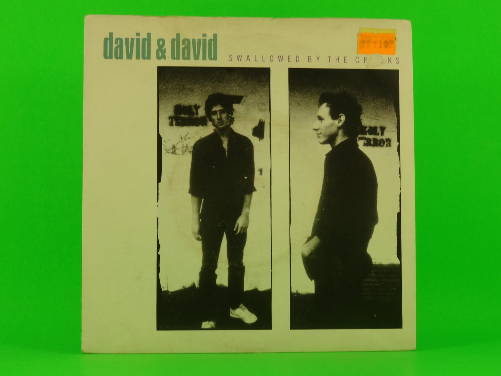 DAVID & DAVID SWALLOWED BY THE CRACKS (1) (137) 7" A&M